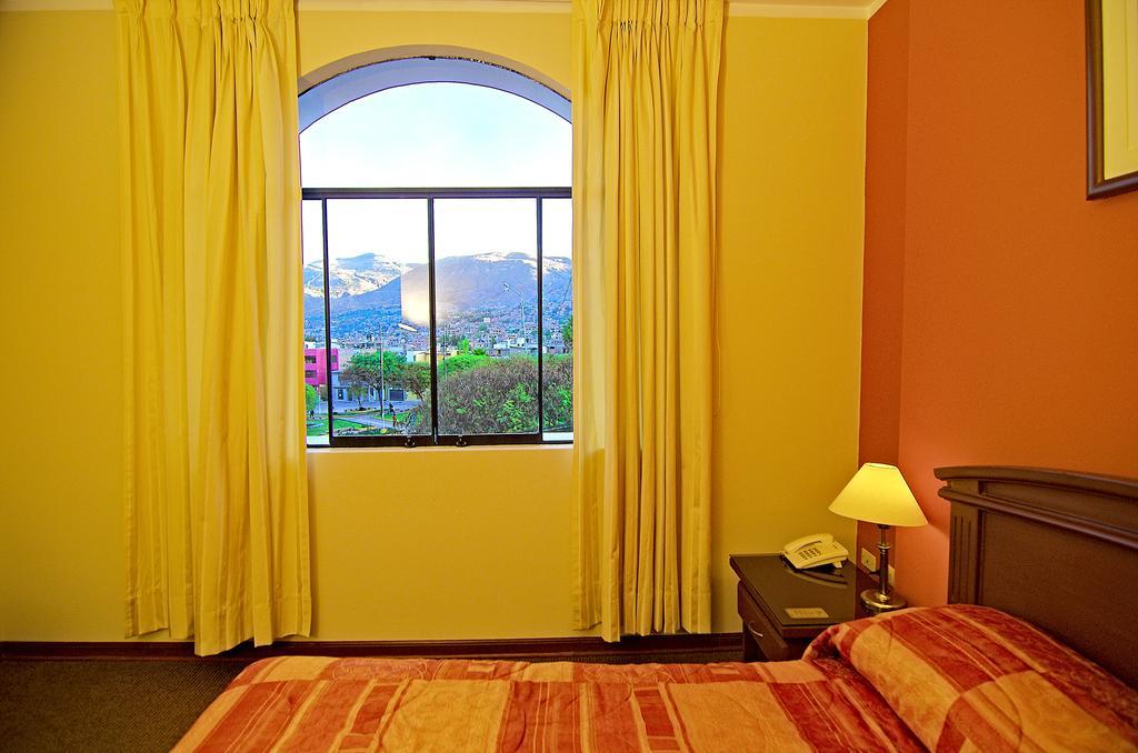 Hotel Sierra Dorada Ayacucho Pokoj fotografie